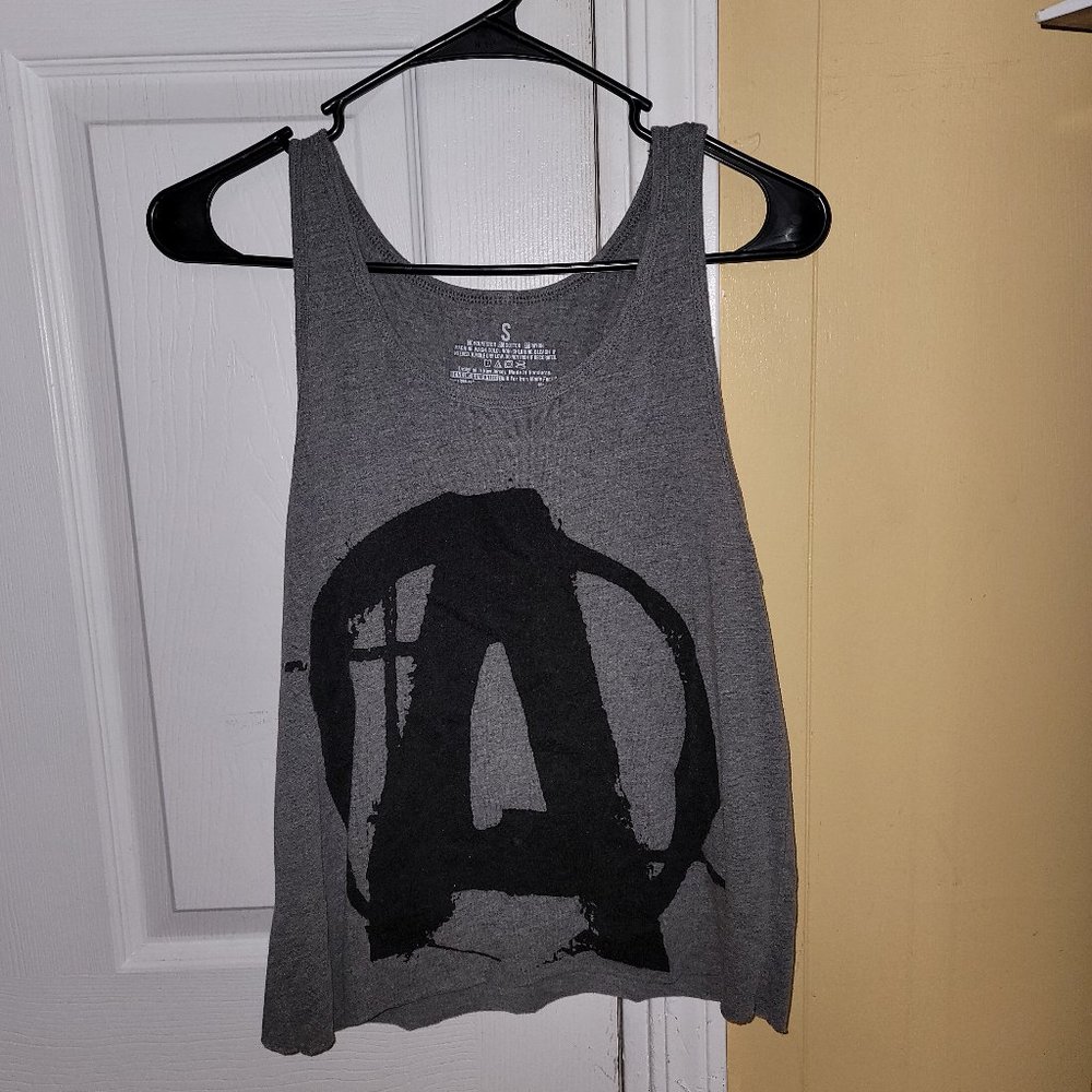 Animal gray crop tank top